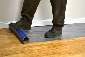 Quality Wooden Floor Protection Film 3 Mil Reverse Wound Blue Adhesive Cover wholesale