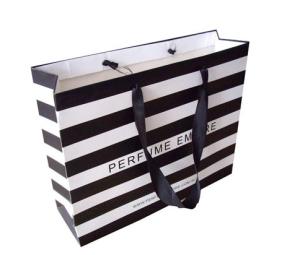 Quality Customed made apparel carrier paper bags wholesale