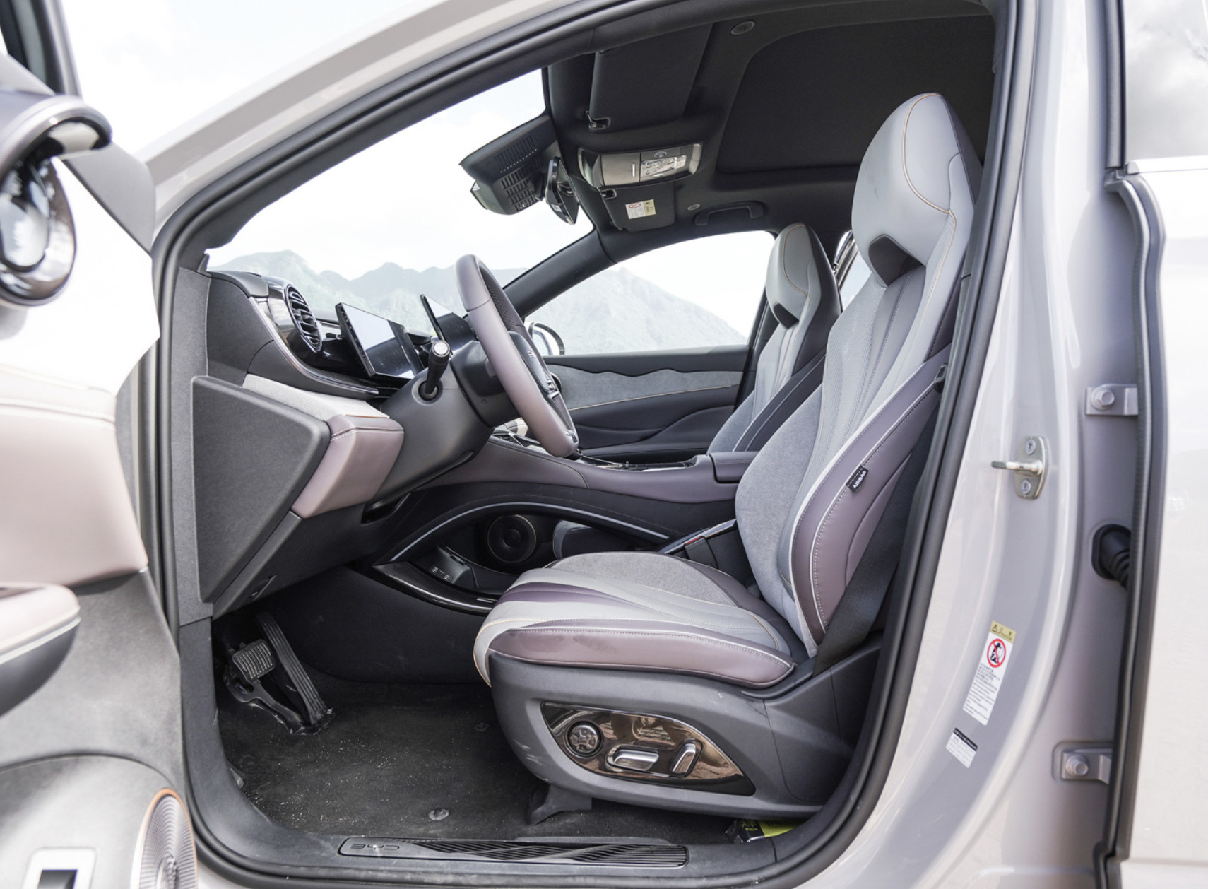 BYD Frigate 2023 DM-P 175km Four Wheel Drive Uitimate Version E-CVT Hybrid SUV