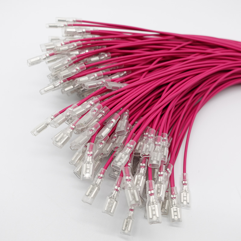 Customized Car Industry Wire Harness Assembly 14 Day Lead Time Male-Female Connectors