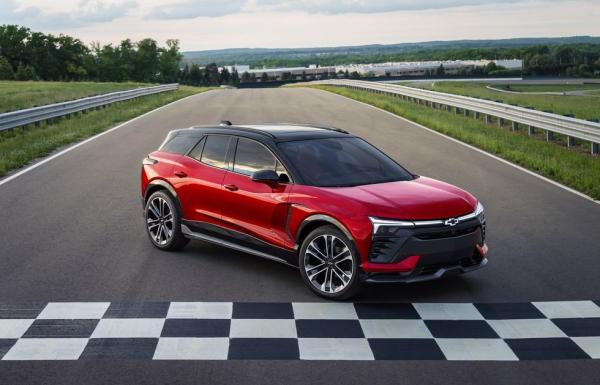 The Chevrolet's First Fully Electric SUV Chevrolet Blazer EV 2024 Offers 557