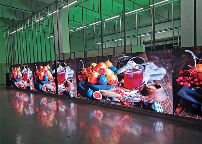 4k 1.5mm Small Pitch Led Screen Dust Proof Led Video Wall For Church