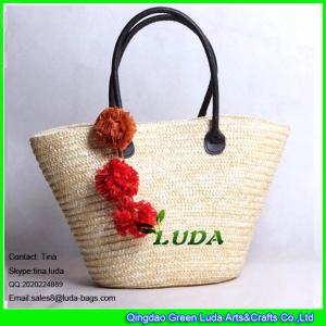 Quality LUDA natural women wheat straw fashion beach bag with pom poms wholesale