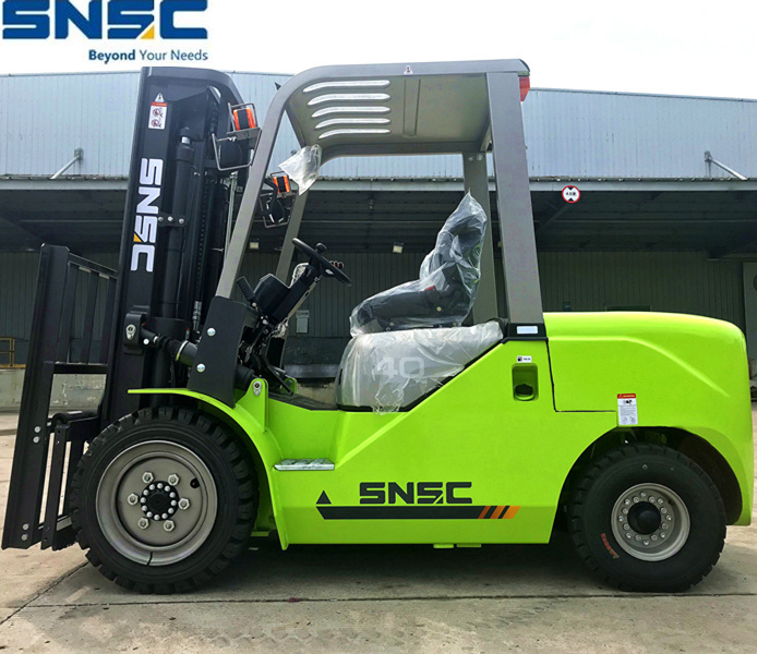 Fd40 Isuzu Engine 4ton Standard Diesel Forklift Price