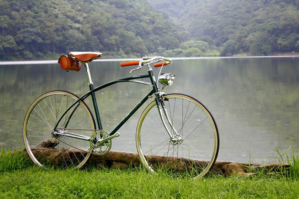 CE standard hi-ten steel 24/26 inch New York style city bike with Shimano 6/7 speed and Cowhide seat