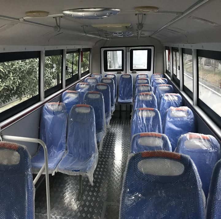 High In-Car Height 10-23 Passenger Dongfeng 4x4 Diesel Luxury Tourist Bus for Outdoor