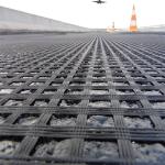 Warp Knitted Fiberglass Geogrid Biaxial Glass Fiber Geogrid with 0.2mm-4mm