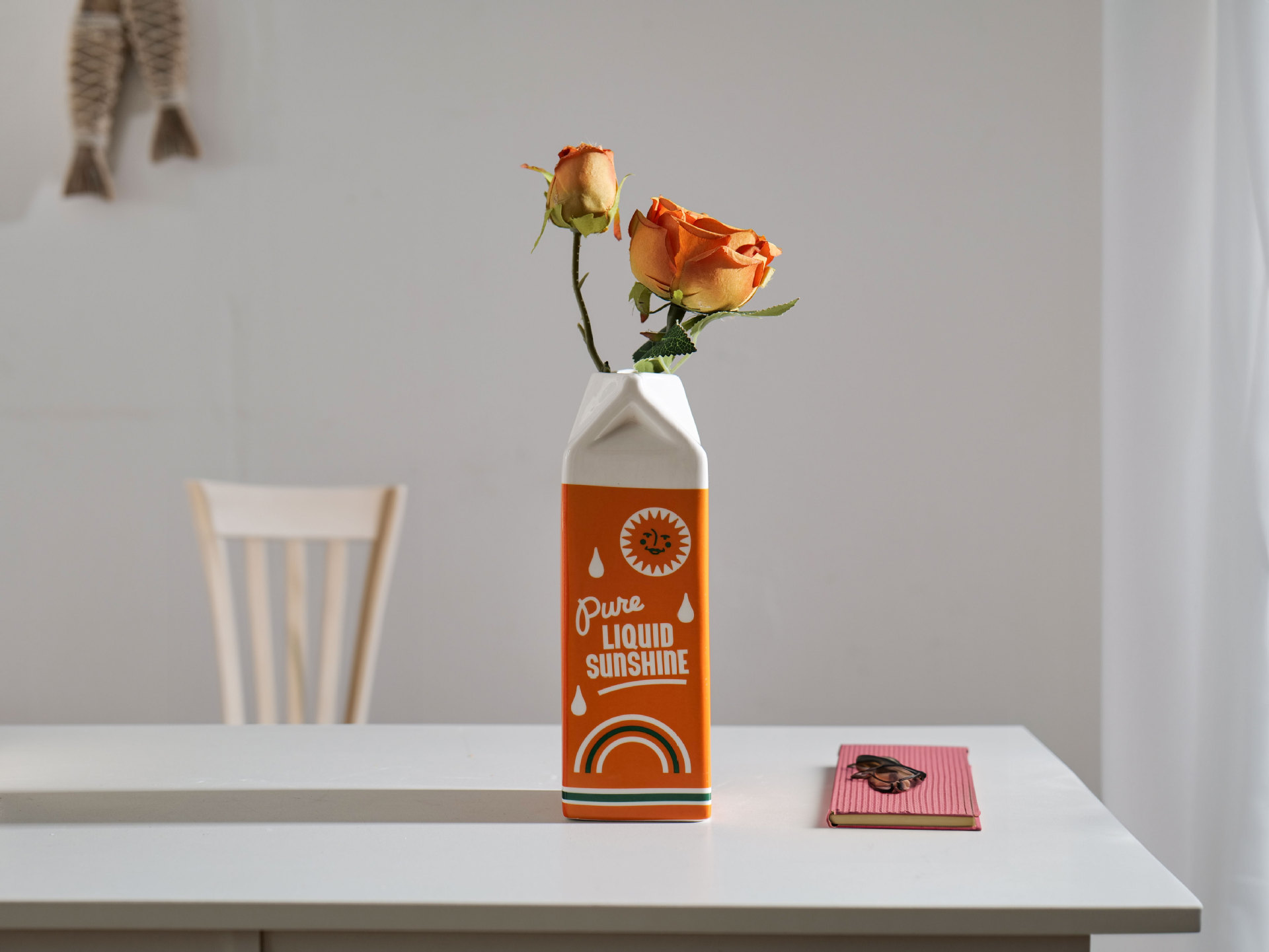 Customized Color Antique Orange Ceramic Fruit Vase for Wedding Occasion in Rustic Style