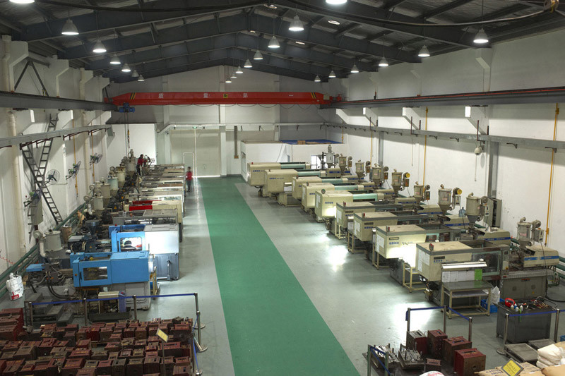 Rotating Industrial Nylon Roller Brush Copper Wire For Ski Polishing Waxing Conveyor Cleaning