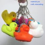 Vinyl colorful duck keyring, mini colorful pvc ducks keychain with green