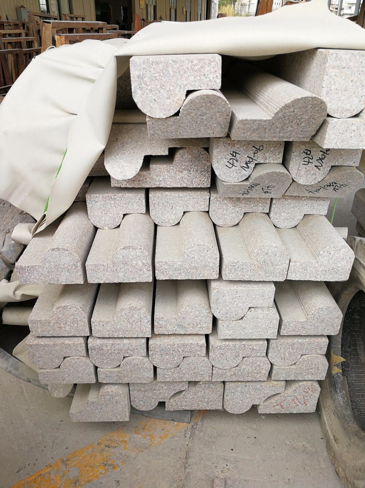 Precision Cutting Granite Marble Stone Profile Cutting Machinery With Security