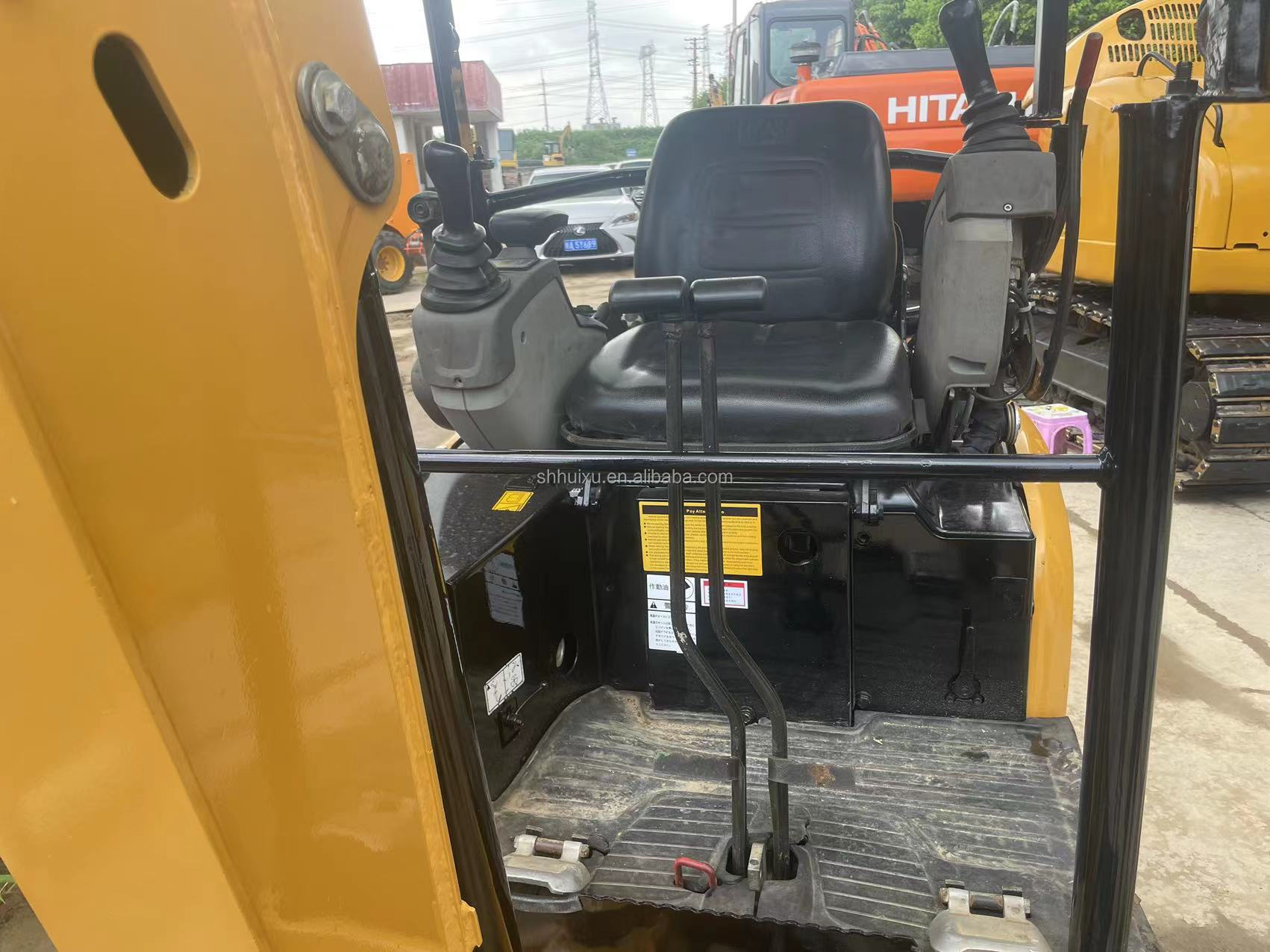used mini excavator cat301.7 with rubber track/second hand mini excavator cat301.7 with cheap price for sale
