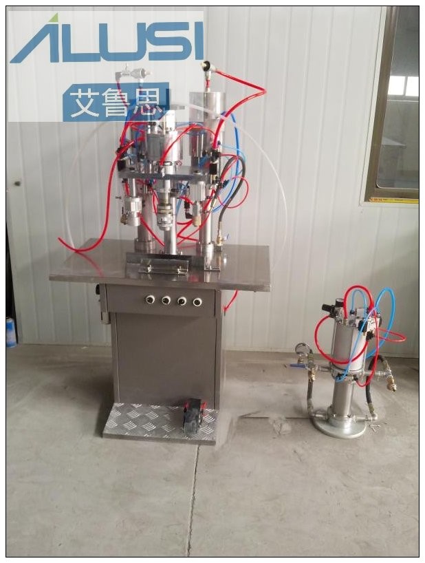Aerosol Spray Filling Machine, Manual Push Aerosol Filling Machine Semi-Automatic 3 in 1 0.9 M3/Min 0.65-1.0MPa 20-500ml