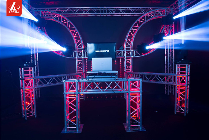 Creative Irregular Shape Aluminum Square Stage Truss System Pentagram / Heart Shape