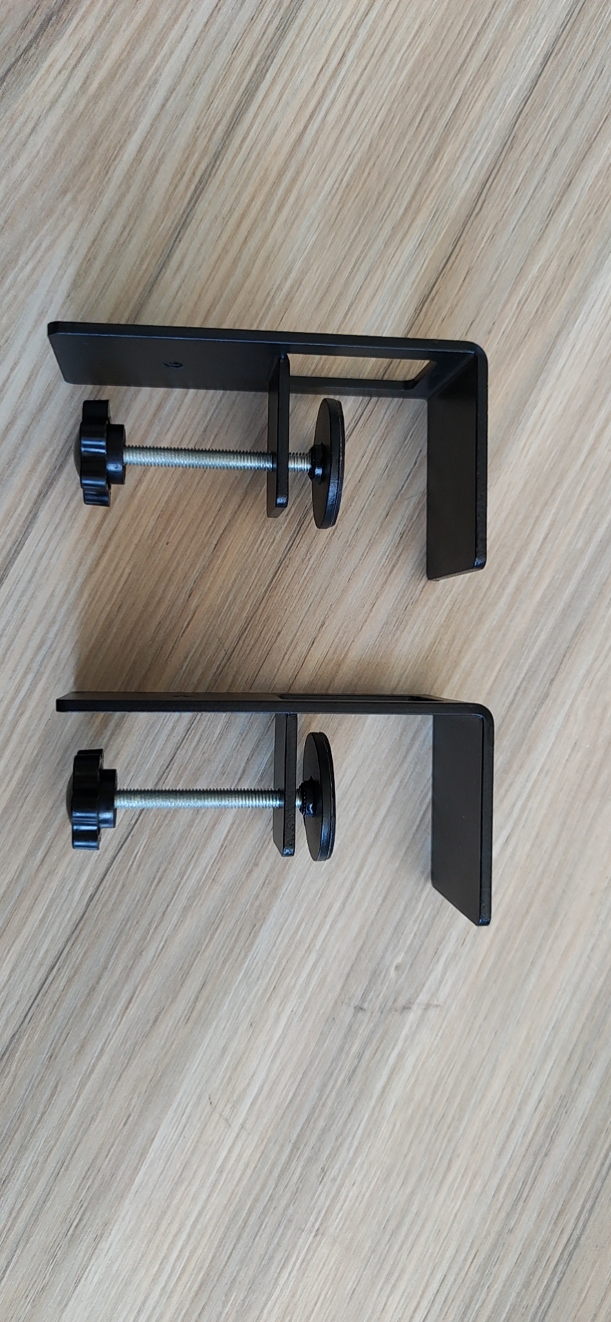 Single Tier Black Oval 3-Hole Adjustable Wire Storage Rack for Under Table Efficiency