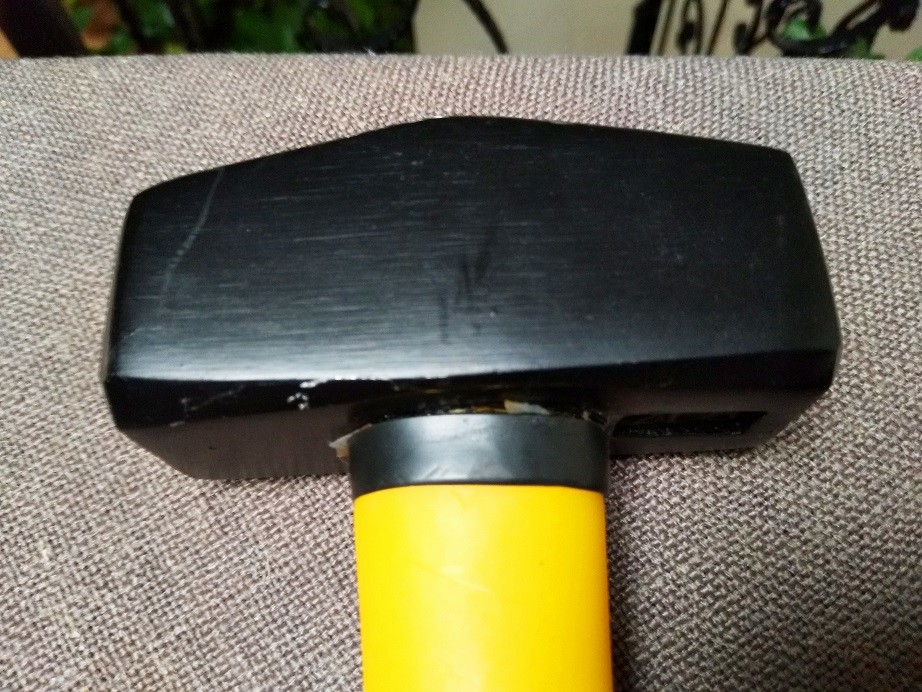 Club Hammer(XL-0093) with painted surface and rubber handle, durable and safe quality