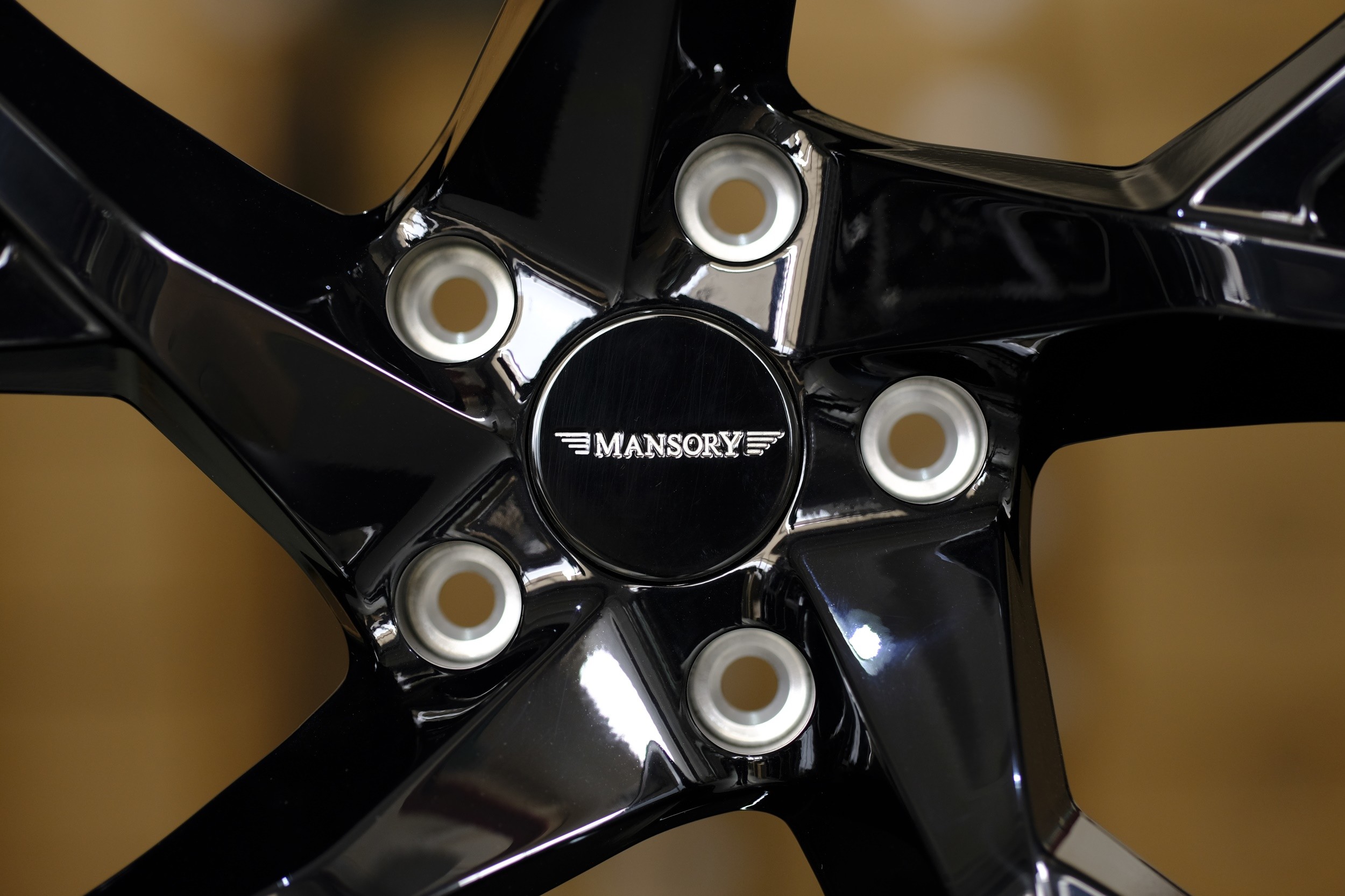 Custom 24x10 24x12 Inch Cnc Machining Forged Alloy Wheels For Mansory URUS