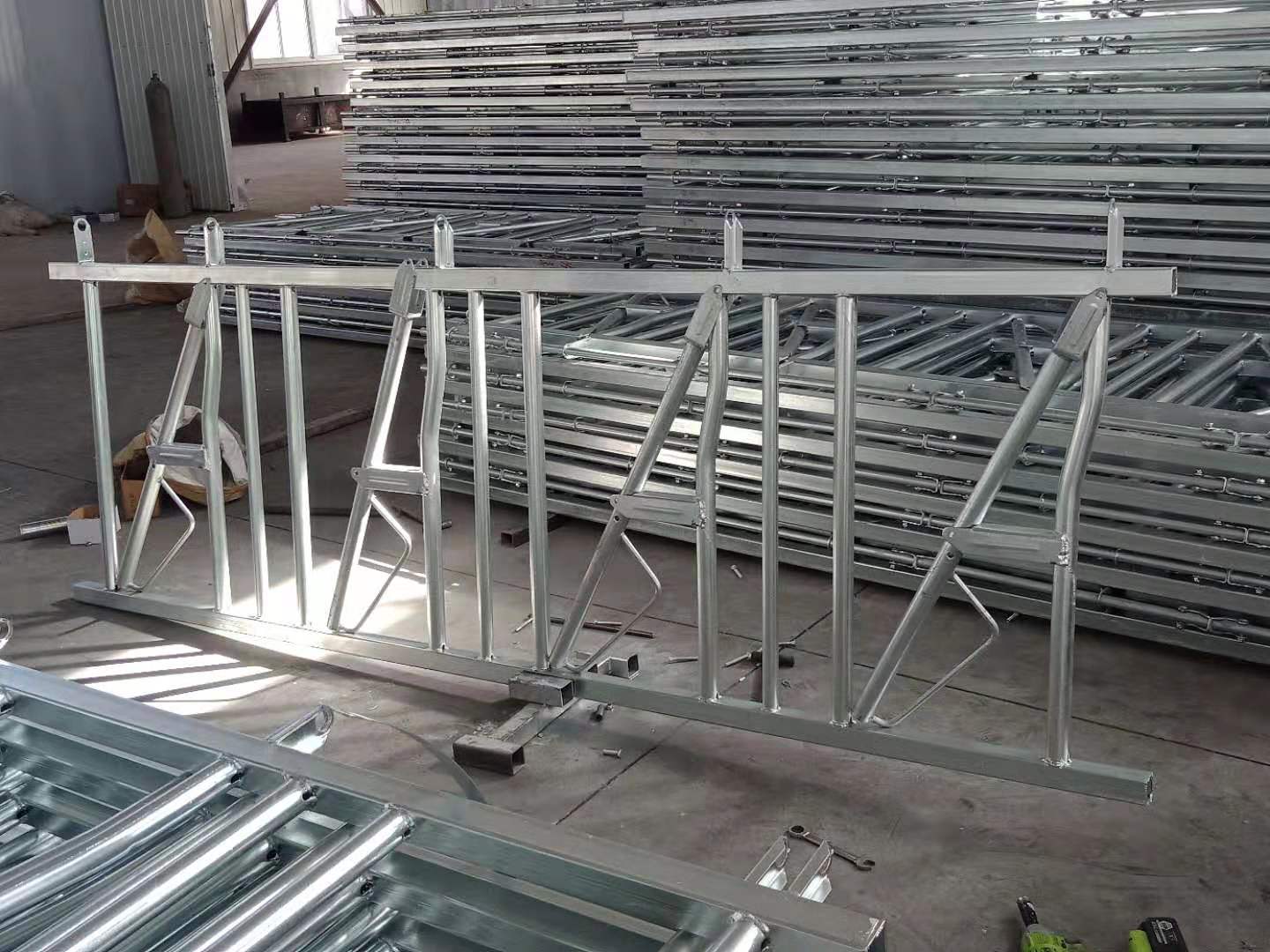 Expert Pile Rack Steel Structure Frame Welding Parts Pipe Sheet Metal Welding Service