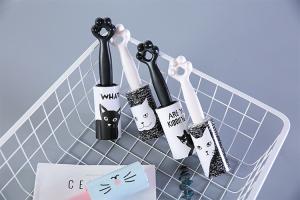Quality Adhesive pick up printed sheet lint roller sticky lint remover wholesale