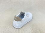 Women comfort flat heel sport shoes with breathable mesh and lace up