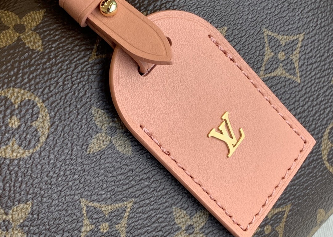 Off White 20cm Leather Chain Crossbody Bag With Top Handle