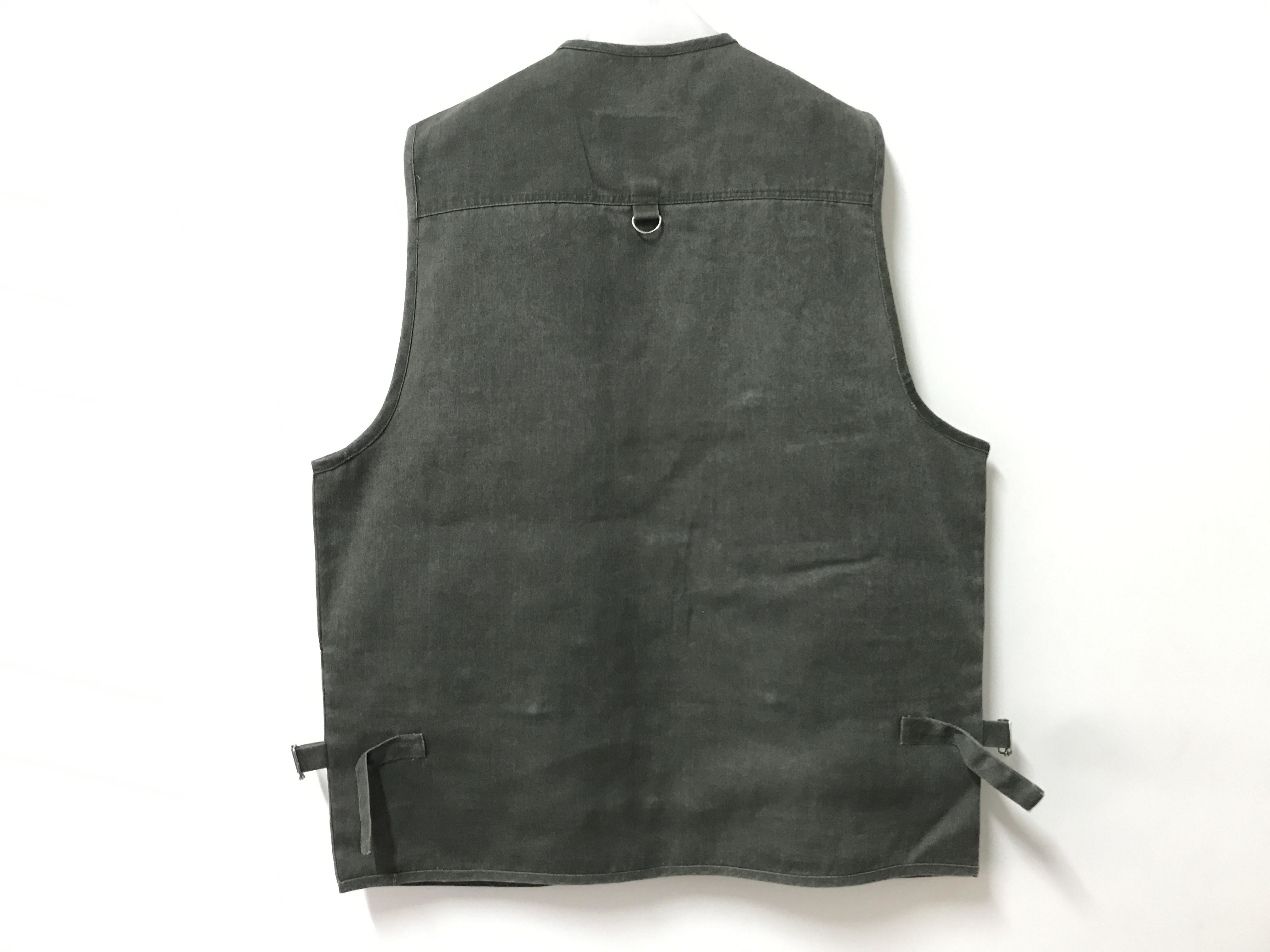 Mens classic vest，mens waist coat, vest in 100% polyester washed fabric, washed green colour, S-3XL