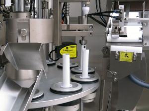 Quality 500bph PLC Vacuum Emulsifier Mixer Toothpaste Making Homogenizer Mixing Machine wholesale