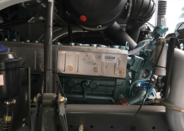 HOWO A7 6X4 TRACTOR HEAD ENGINE EURO II