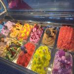 Fan Cooling 1500W R404a Ice Cream Cake Display Freezer
