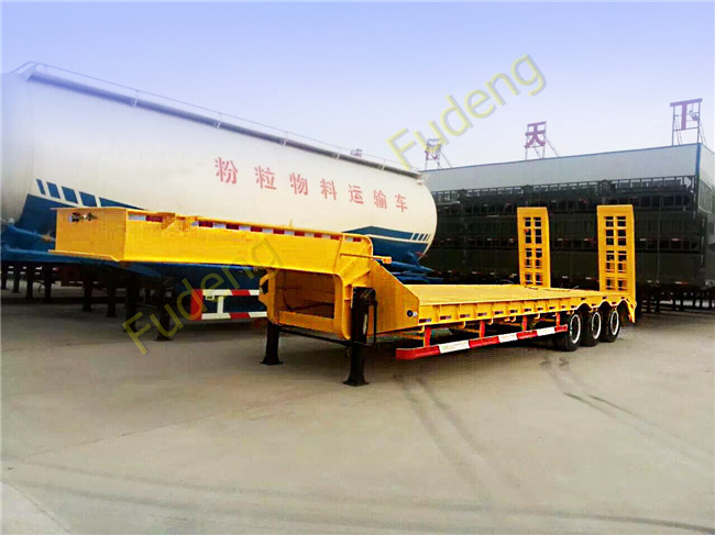 3 Axles Low Bed Semi Trailer Sale In Africa 50 Ton With Ramp 12 Wheelers