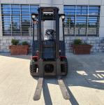 Durable 3meters 3tons Four Wheels Full Electric Forklift Suitable for large
