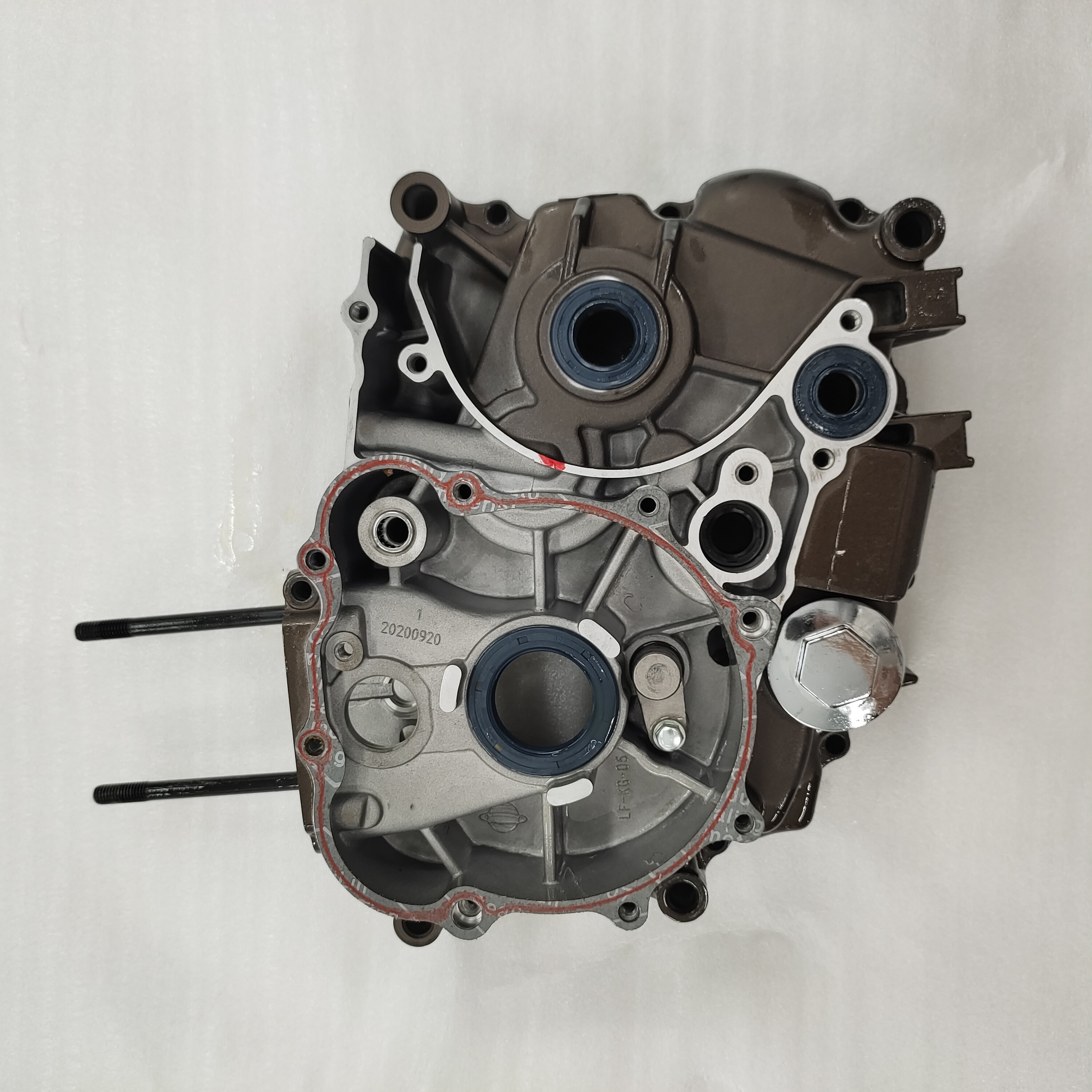 LIFAN CG150 Engine Left Crankcase Cover Suitable for Tricycle After Service Spare Parts