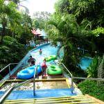 Outdoor Lazy River Water Ride 200 People Capacity 100-600 Meters Length