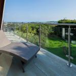 Flooring Mounted Stainless Steel Glass Balustrade With PVC / Solid Wood Handrail
