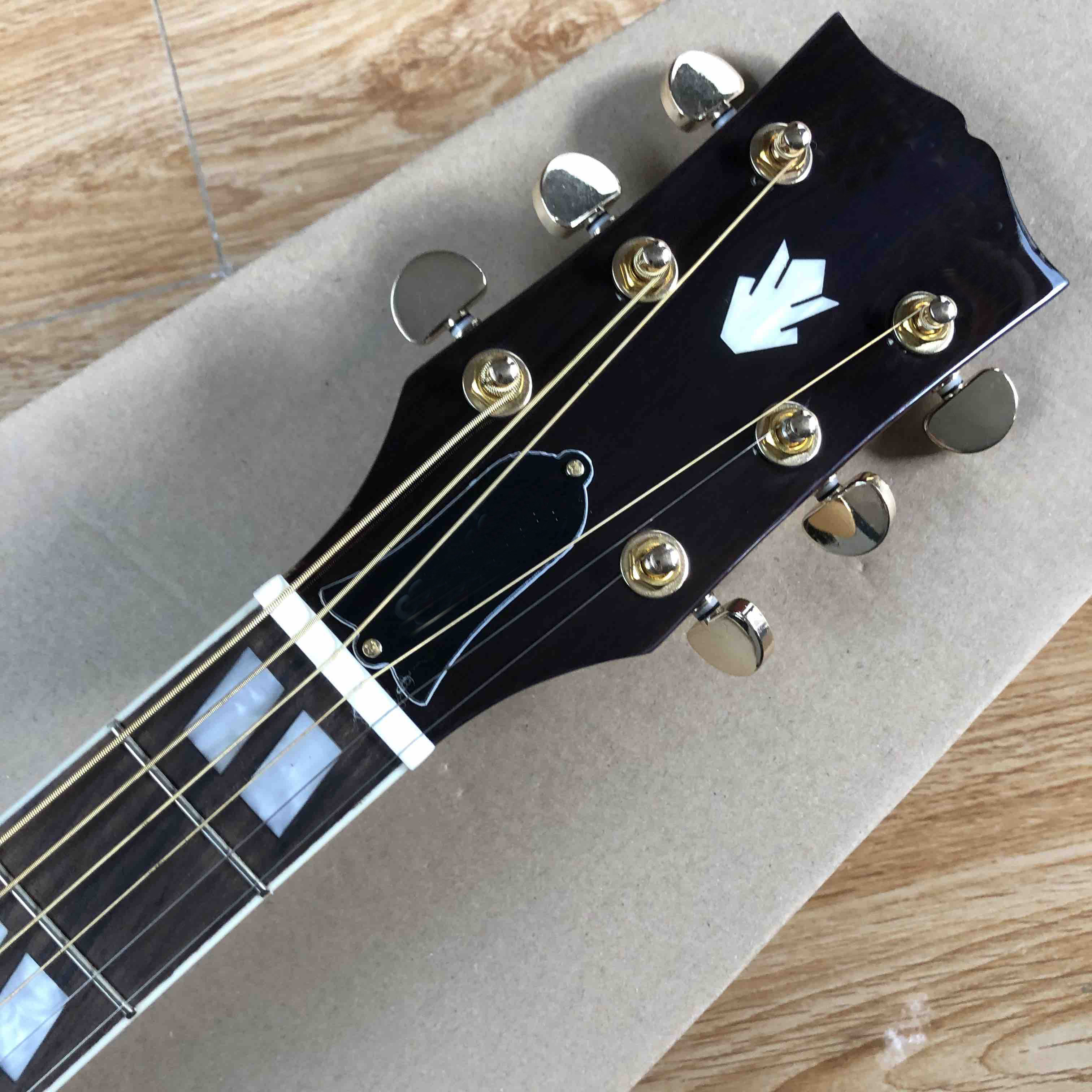 Custom Solid Spruce Top Songwriter Studio Deluxe Electric Acoustic Guitar