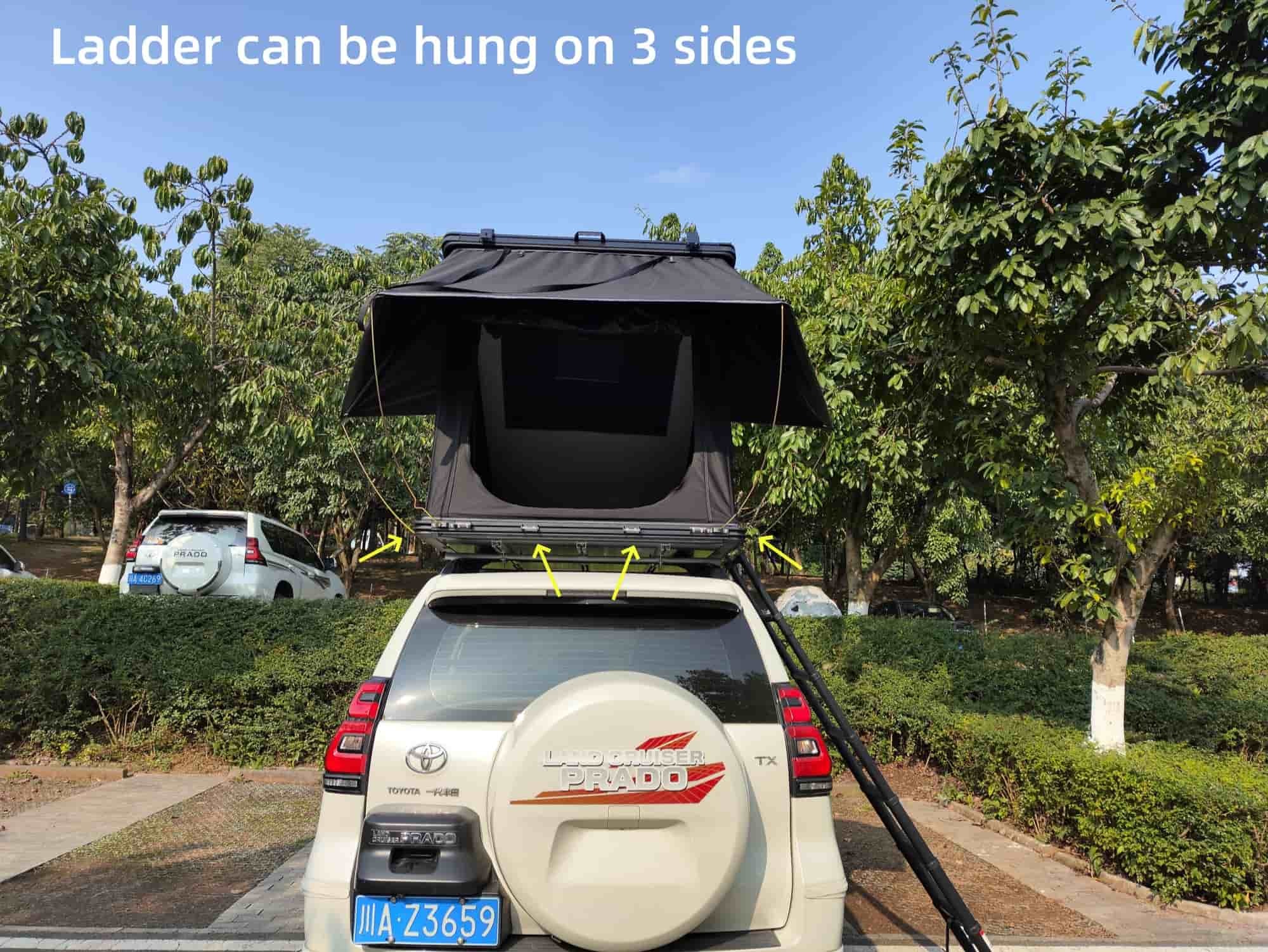 Overland 4 Sides Windows Car Rooftop Tents Suitable For 2-3 People