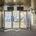 Frameless Folding Glass Door Partition Bi Folding Accordion Door For Office