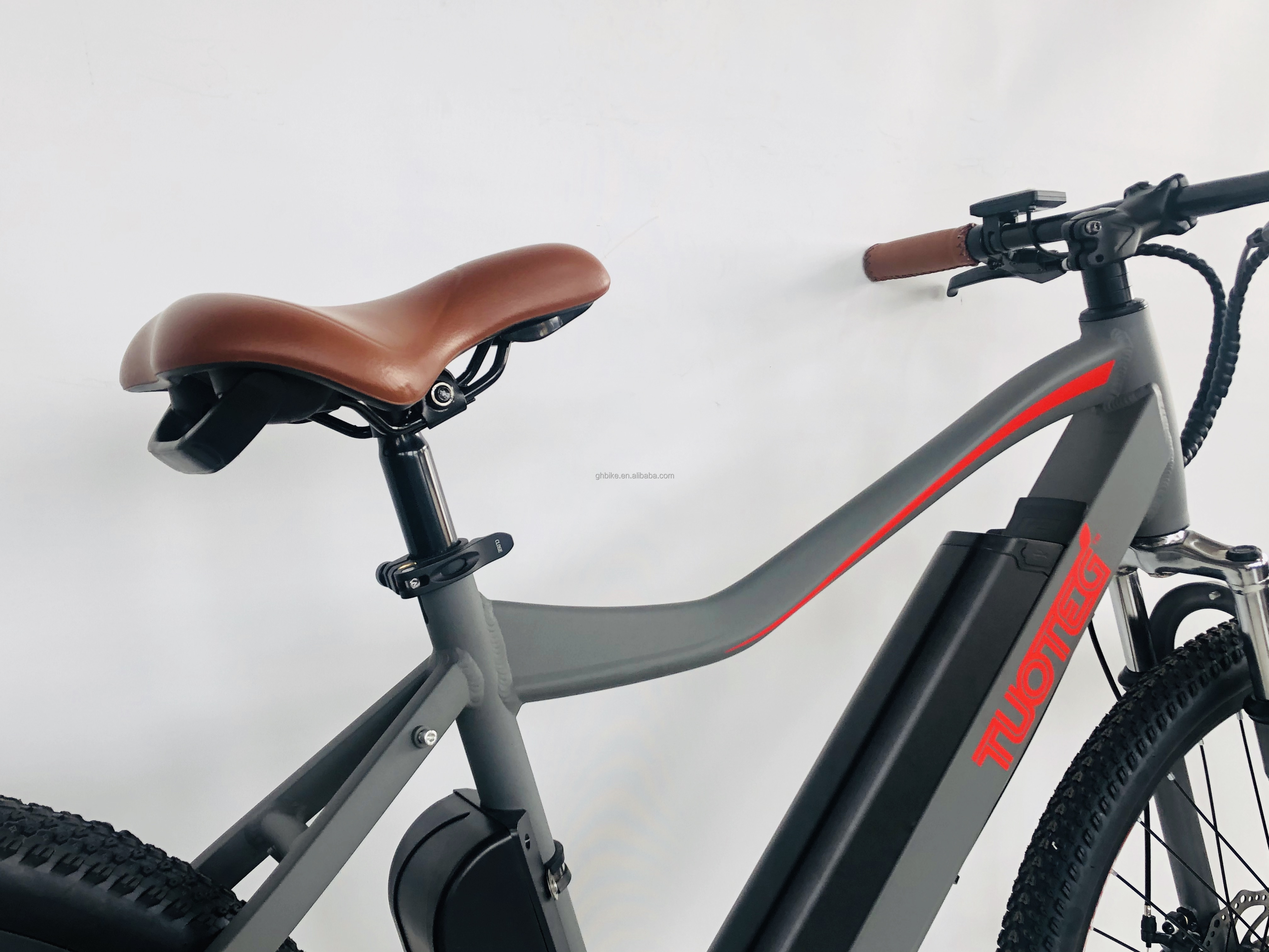 26" 21Speed 48V 500W 14AH Lithium Battery OEM Ebike Customized Mountain Electric Bike
