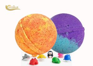 Quality Vanilla Flavor Fizzy Kids Surprise Bath Bombs Inside Kids Party Favor wholesale