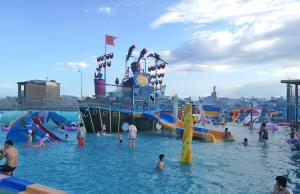 Quality Fiberglass Kids Commercial Water Play Equipment With Slides Fade Resistant wholesale