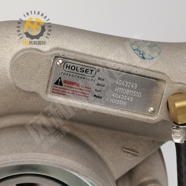 Cummins HX35W Engine Turbocharger Parts 4042739 4043249 4955175 4039510