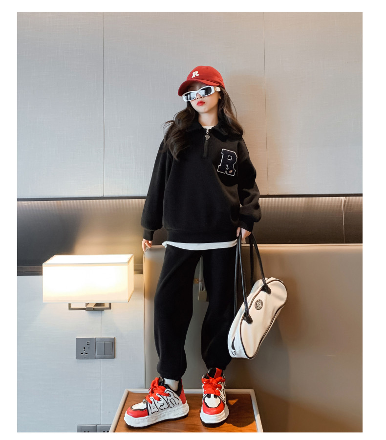 Children Half Zipper Sweatshirt Two Piece Suit Thickened Black 60% Cotton 40% Polyester