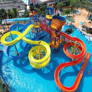 Quality All Ages Outdoor Water Playground Aquatic Playground Equipment Customization wholesale