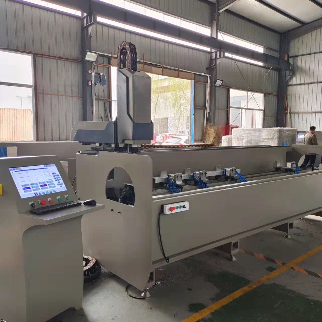 3000mm CNC Drilling Aluminum Machine 4 Axis Cnc Machining Center