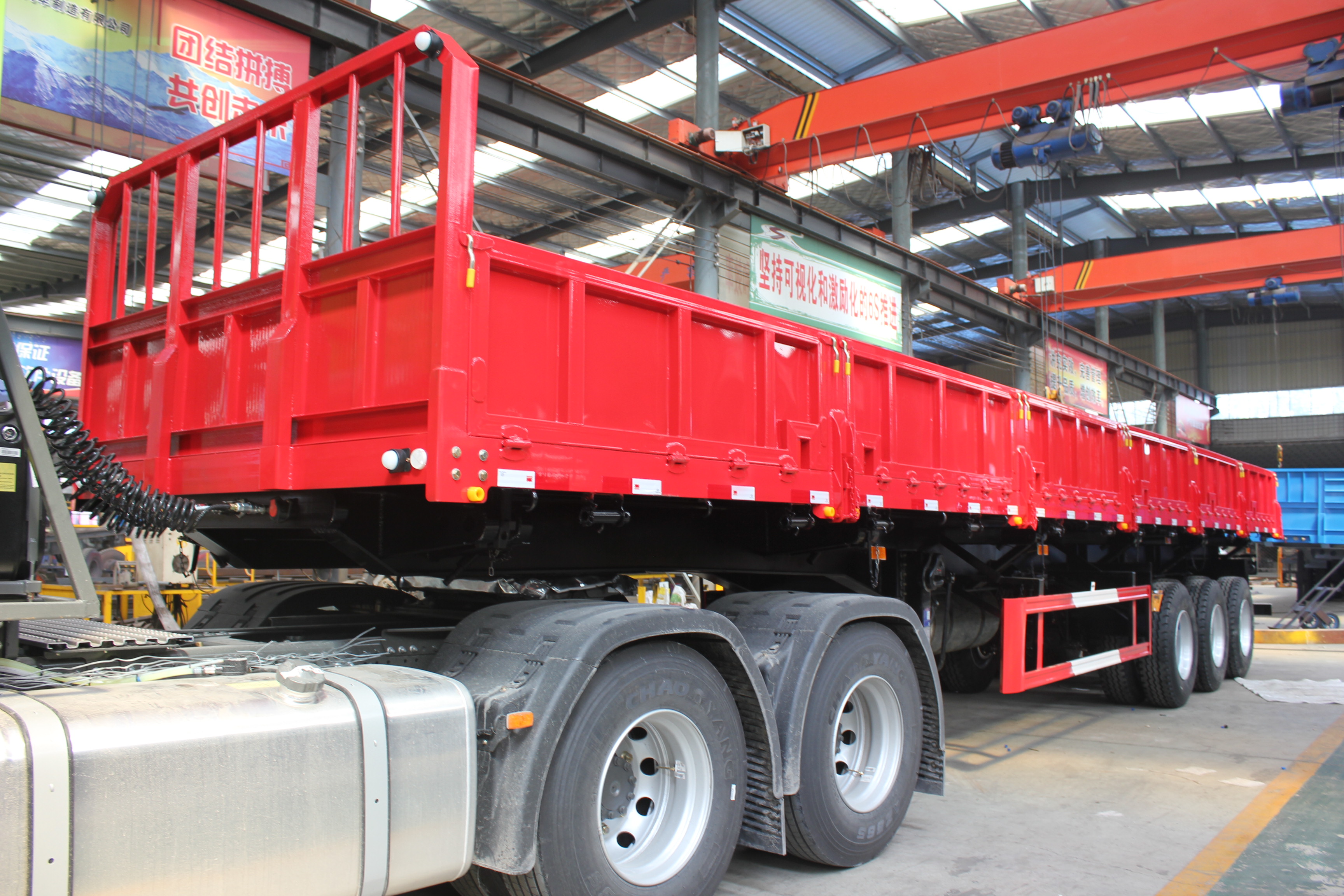 40 60 Tons Side Wall Fence Cargo Semi Truck Trailer with 4 Axles and Multifunctional