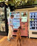 24/7 Pet Store Dog Foods Treats Grooming Washing Pet Products Vending Machine In