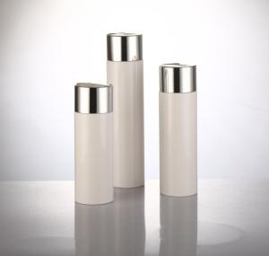 Quality PET Shampoo And Conditioner Bottle Flat Shoulder Frosted Lotion Bottles Screw Press Cap wholesale