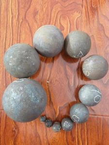Quality 20-150mm Polishing Forged Grinding Balls HRC55 Impact Value ≥12J/Cm2 wholesale