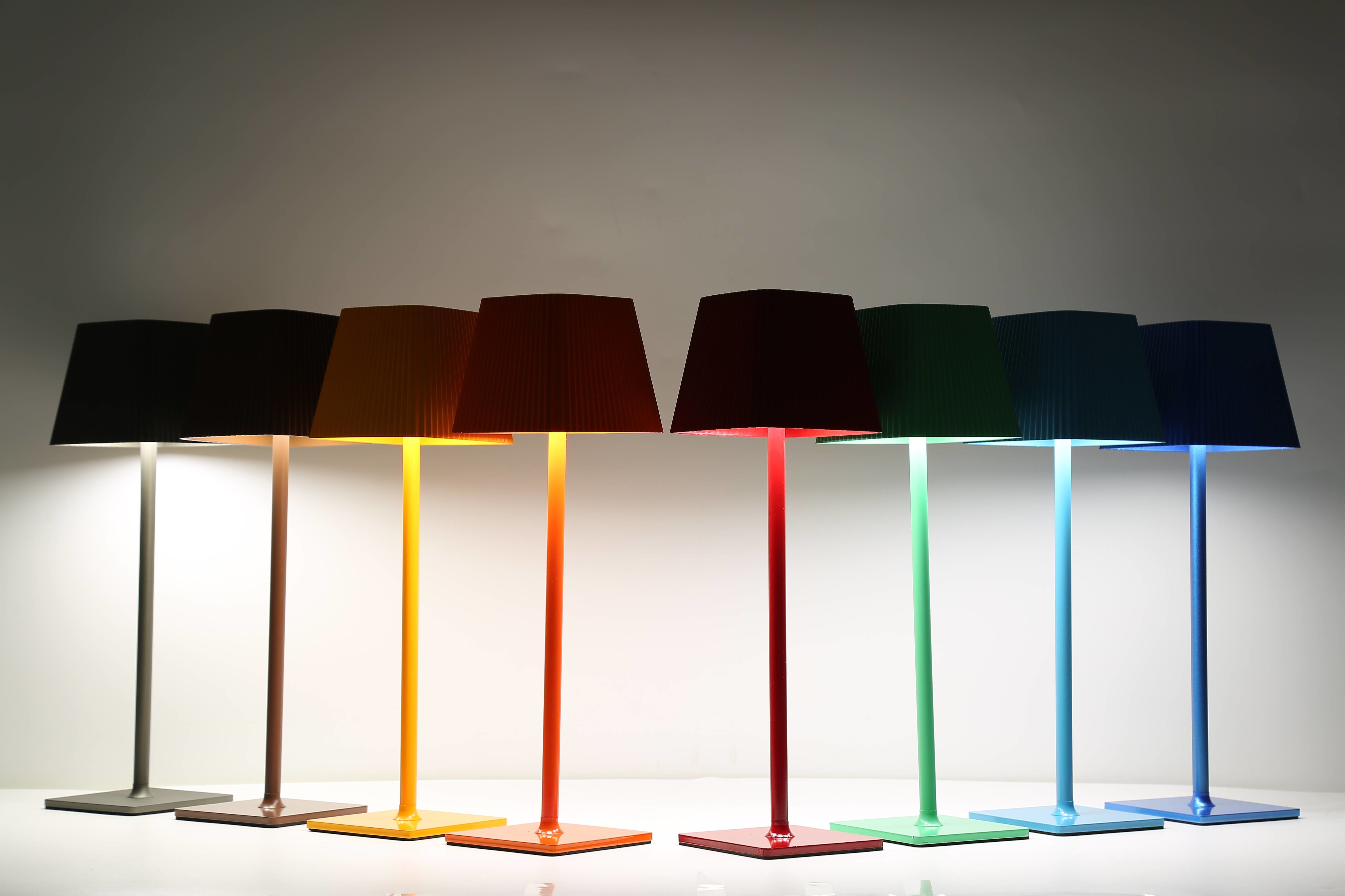 5V 1A Rechargeable Desk Lamp With Touch Control Led Light And Switch Function