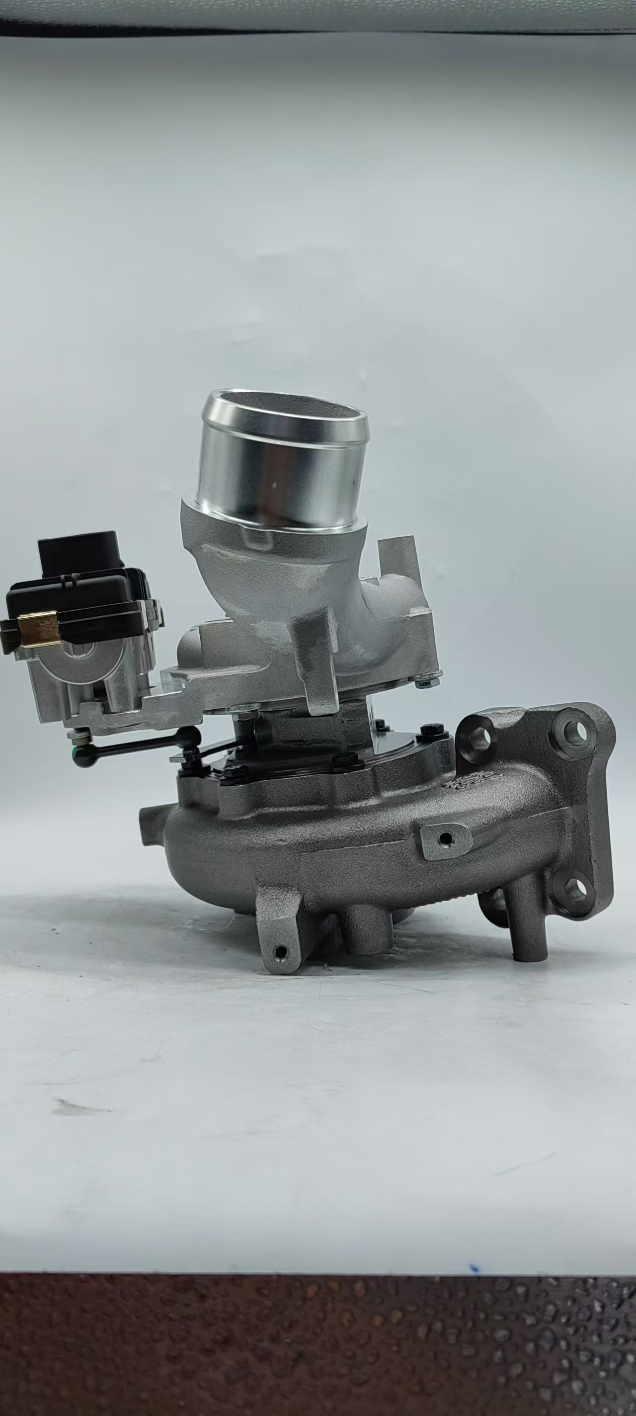 BV45 14411-5X30A 144115X30A Turbocharger with Electronic Actuator for Nissan Yd25ddti
